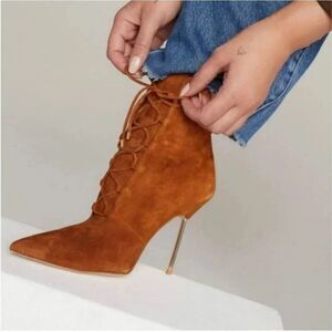 NEW Good American Scandal Lace Up Stiletto Booties Tobacco Cognac